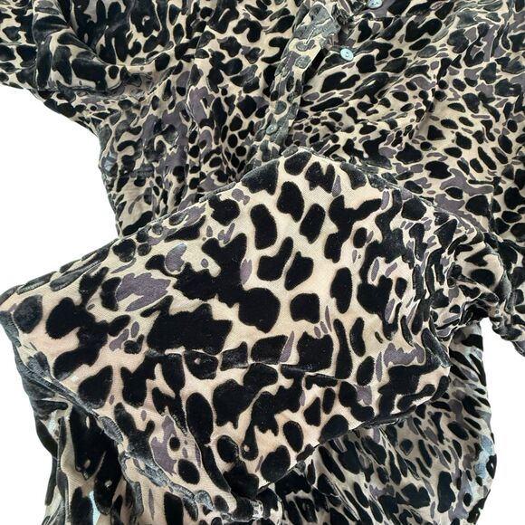 Laura Ashley Burnout Velvet Silk Blend Blouse Size 6 Flip Cuffs Goth Y2K - Picture 6 of 11